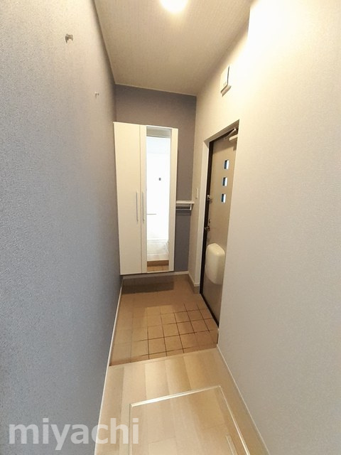 ラ・サラの玄関