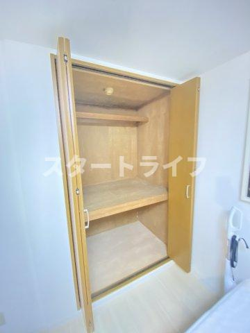 大阪市東淀川区東中島１丁目の賃貸マンションの収納