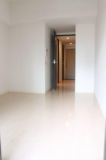 【寝室】クリスタルブライト谷町