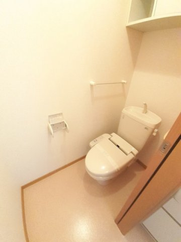 【トイレ】 | グランデｙ　Ａ | コンパクトで使いやすいトイレです