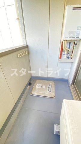 大阪市淀川区西中島３丁目の賃貸マンションのバルコニー
