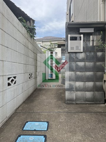 メロディーのエントランス