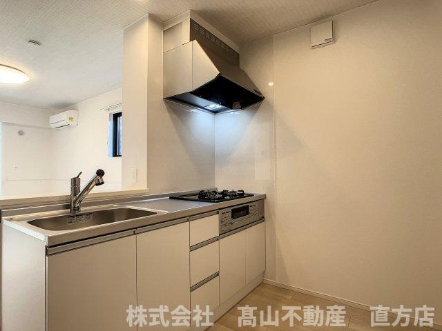直方市大字感田のアパートのキッチン