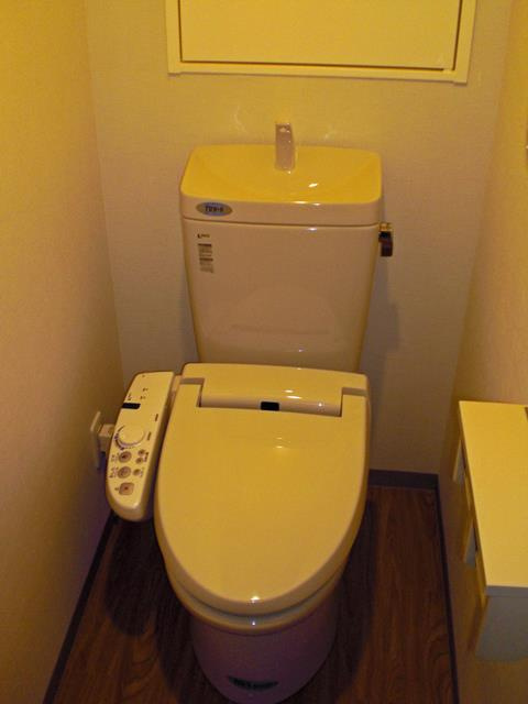 岡田ビル のトイレ