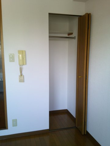 大阪市中央区上町１丁目の賃貸マンションの収納