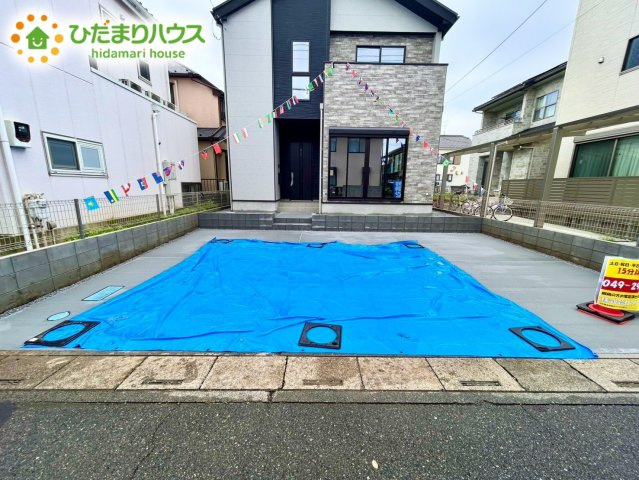 上尾市向山13期　新築戸建　01　の駐車場