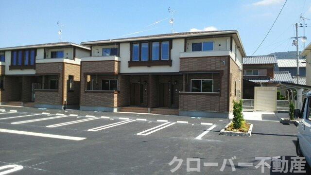 サンロイヤル幸町１の外観