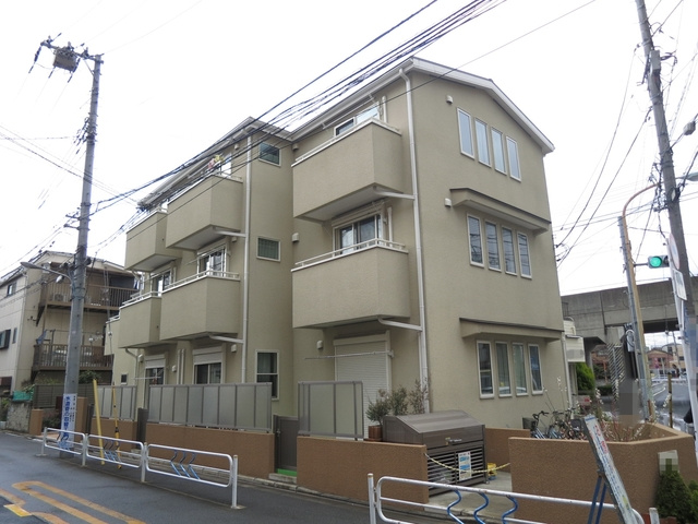 プレシャス　ジュノーの外観|陽当たりの良い建物です♪