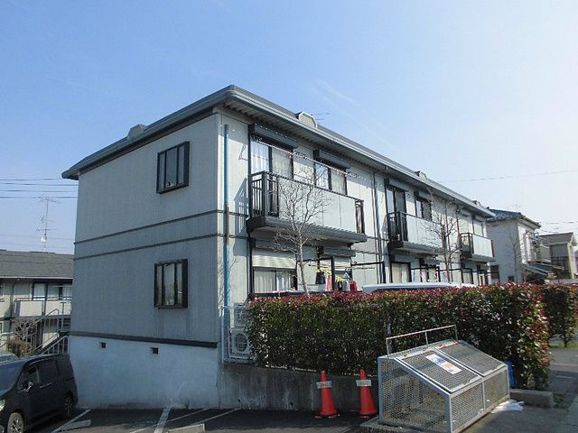 ビーラインヒルズ