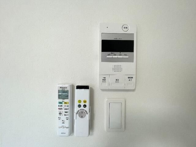 シャンテ八広駅前のセキュリティ|モニター付きインターホン