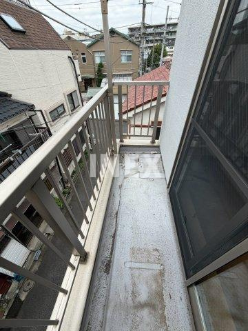 横浜市神奈川区青木町の一戸建てのバルコニー|3階洋室5.4帖