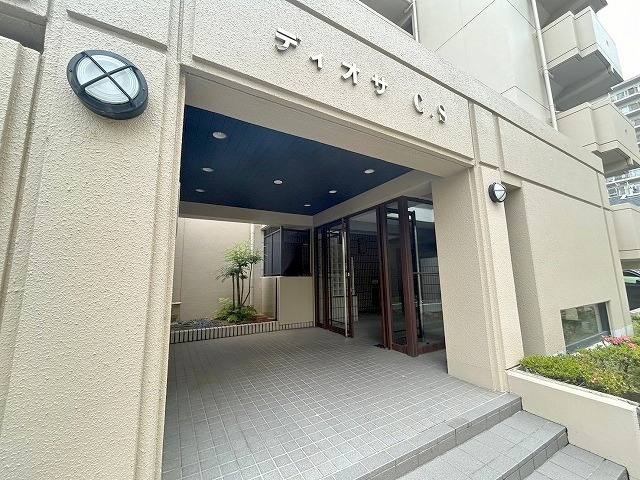 ディオサC.S.のエントランス