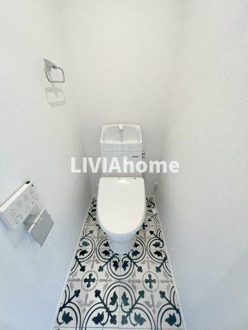 世田谷区玉川４丁目の賃貸マンションのトイレ|同シリーズの参考写真です。実際の設備・内装は現況を優先とさせていただきます。