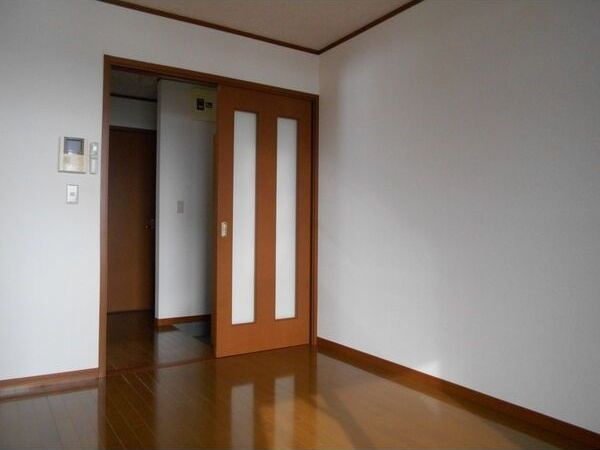 サンパティ英 A棟の洋室