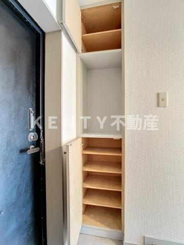 【玄関】 | パーソネージュ目黒不動前 | シンプルで使いやすい玄関です