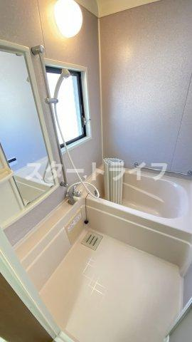 大阪市淀川区東三国６丁目の賃貸マンションの浴室