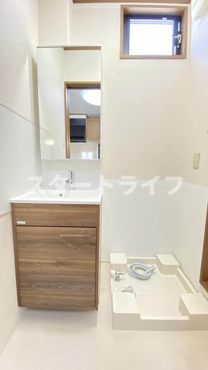 大阪市淀川区東三国６丁目の賃貸マンションの洗面所