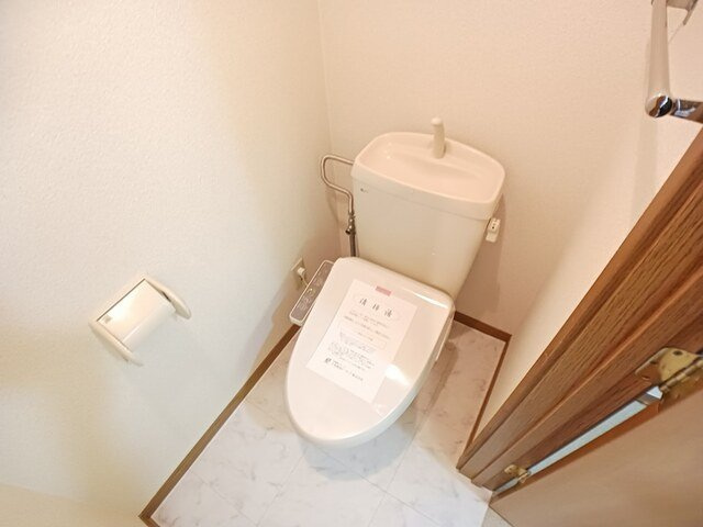 【トイレ】 | ガーデンハイム今古賀 | ゆったりとした空間のトイレです
