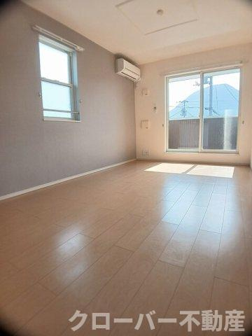 ＪａｄｅＨｏｕｓｅ　Ｂの居間・リビング