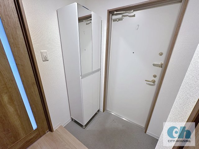 フェリーチェ中延 302号室の玄関