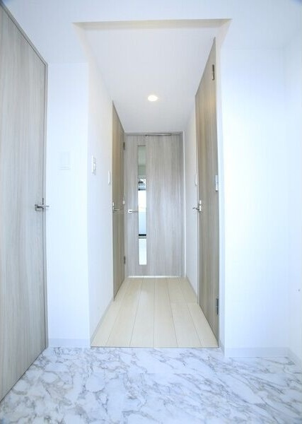 S-RESIDENCE神宮西駅前ascent(アセント)の玄関