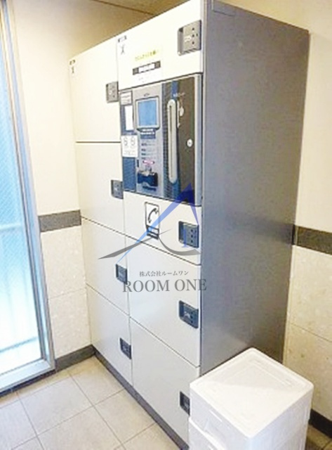 コンフォリア三田トロワのその他共用部分|宅配ボックスです。