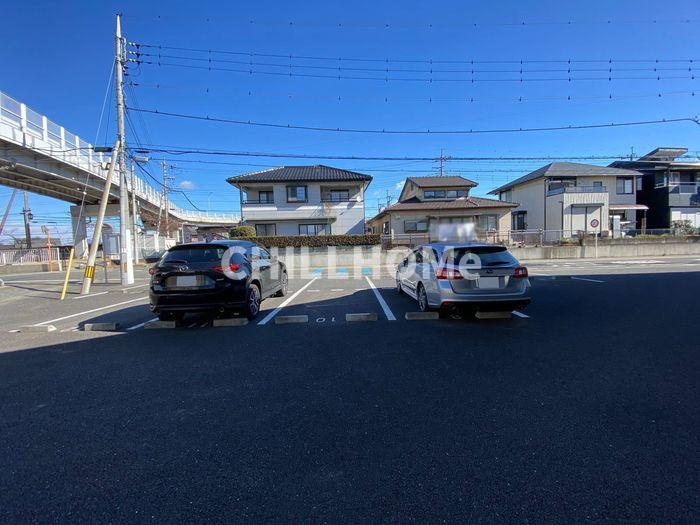 プリムヴェールの駐車場|当社、チルホームのHPもご覧ください(^^)/物件情報多数♪