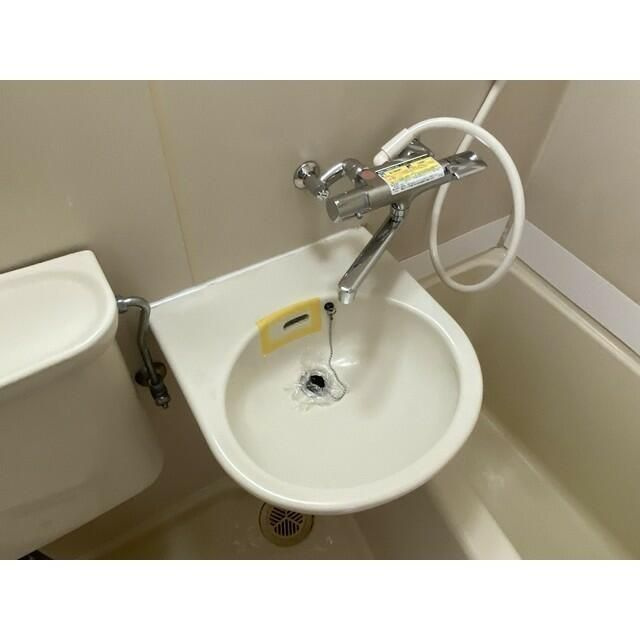 ハイライフ鶴見の洗面所