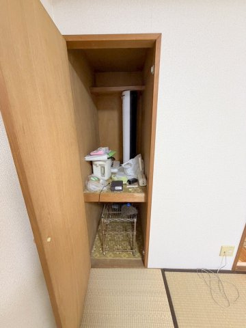 山脇ビルの収納