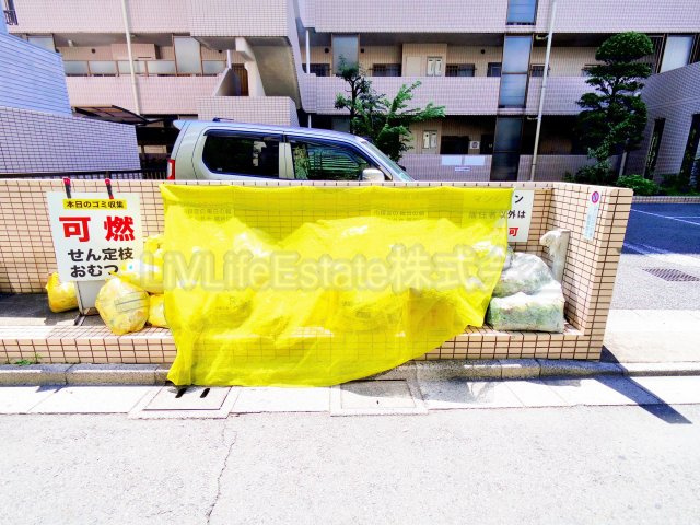 カーサエストゥペンダ
