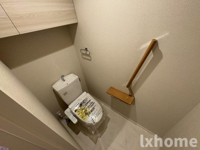 メゾン　ド　ルミエールのトイレ|落ち着いた色調のトイレです