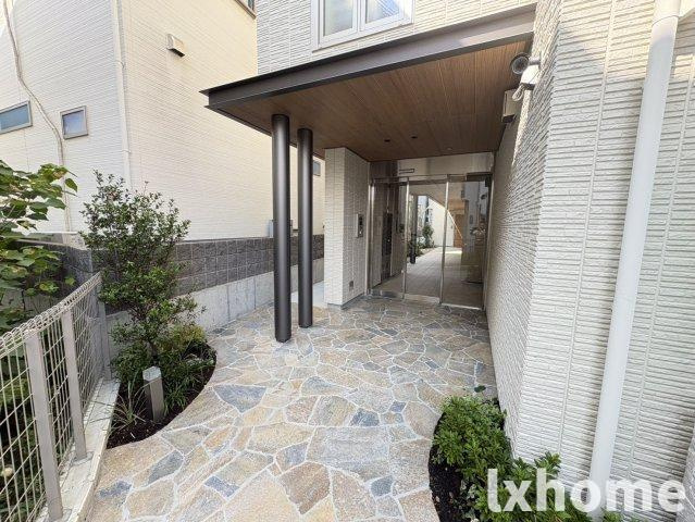 メゾン　ド　ルミエールのエントランス|建物の内部です