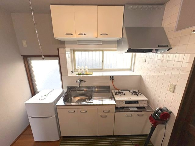 須賀1丁目貸家のキッチン