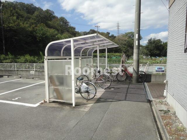 高砂市阿弥陀町魚橋のアパートのその他共用部分|駐輪場