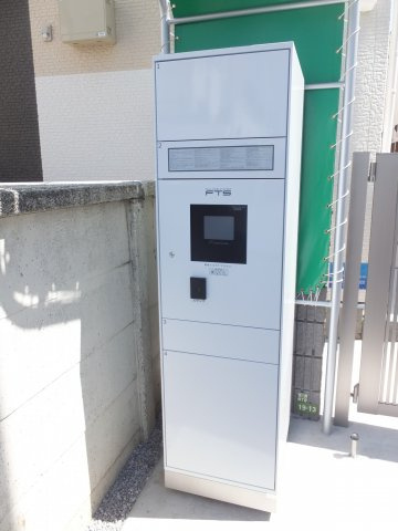 レジデンス下北沢のエントランス