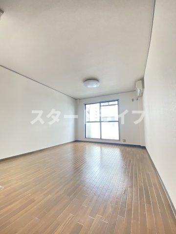 大阪市淀川区木川西１丁目の賃貸マンションの居間・リビング