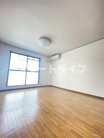 大阪市淀川区木川西１丁目の賃貸マンションの寝室