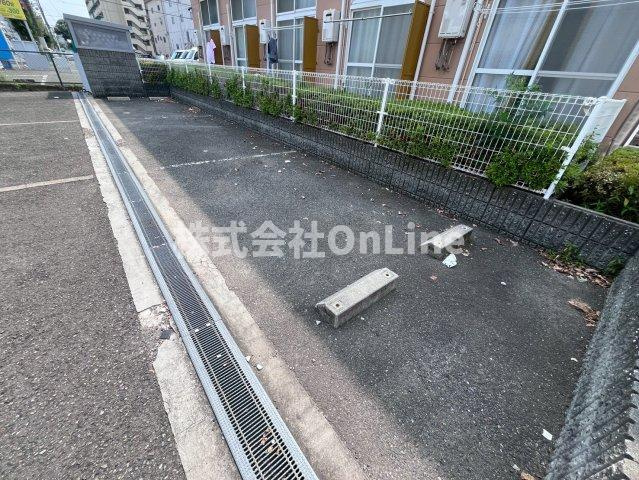 【駐車場】 | レオパレス神明5
