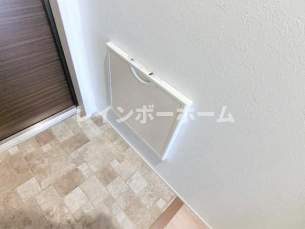 ＦＡＩＲＦＩＥＬＤ　ＣＯＴＴＡＧＥの玄関