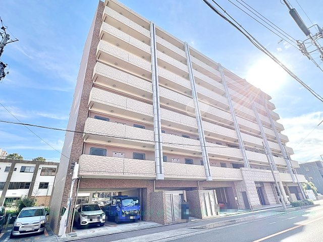 プレサンス名古屋城前ラバンカの外観