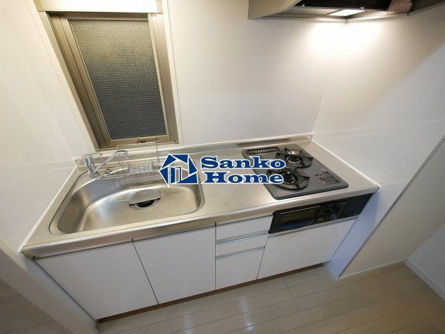 INSULAのキッチン