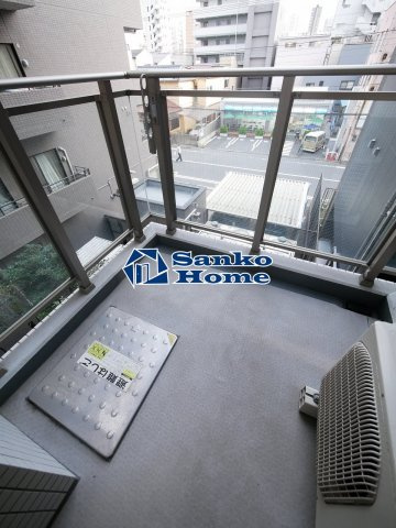 INSULAのバルコニー