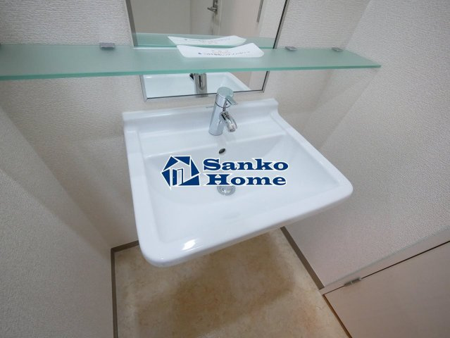 INSULAの独立洗面台