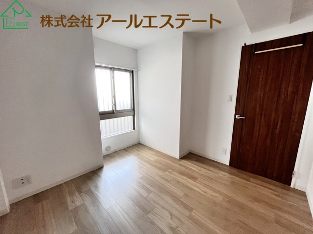 アルファスマート姫路市役所南　　山陽電鉄「手柄駅」徒歩15分の洋室