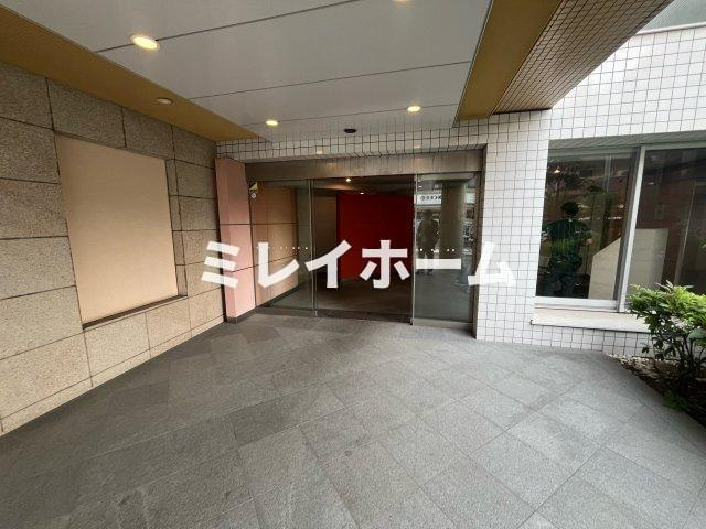 萩中イーストのロビー