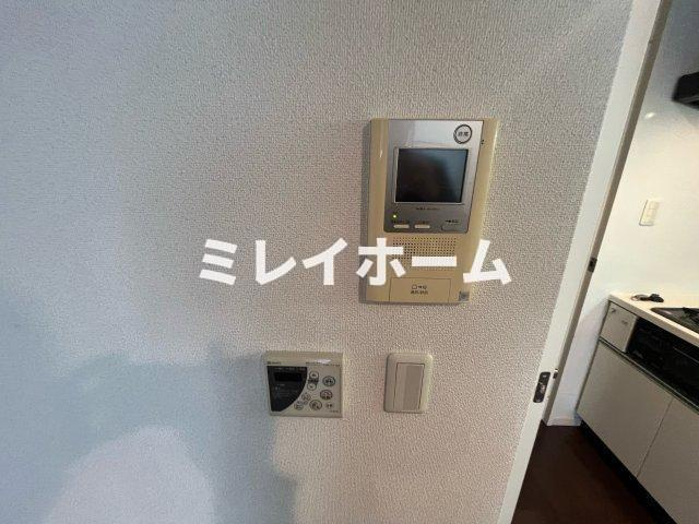 萩中イーストのセキュリティ|同建物内別のお部屋の参考写真になります。