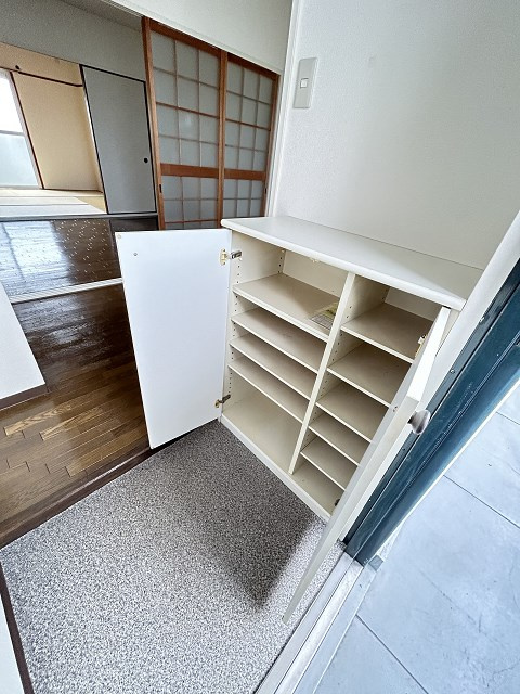 第2細田マンションの収納|小物を収納するのに便利です