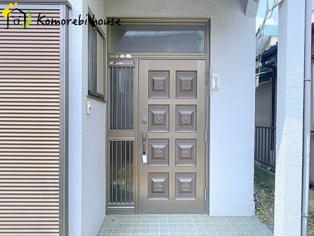 蓮田市黒浜　1期　中古戸建の玄関|シンプルで使いやすい玄関です
