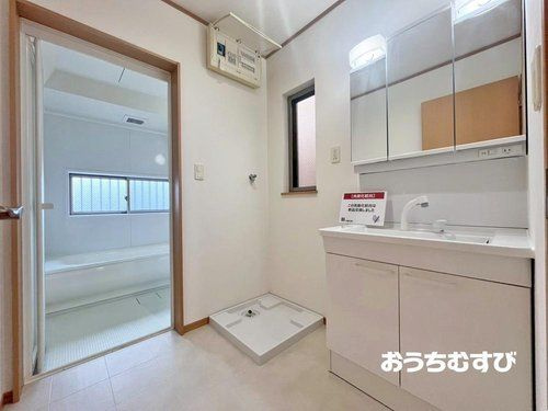 守山区脇田町807の洗面所