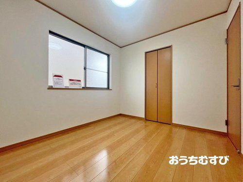 守山区脇田町807の洋室